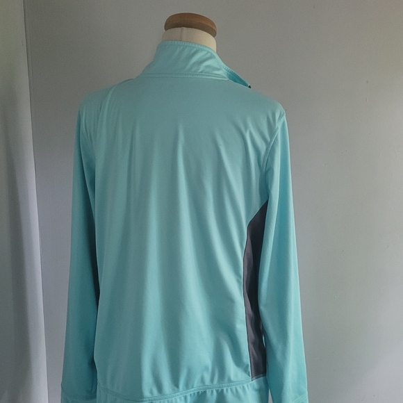 Athletic Works Wome's Zip Up Jacket Size 2X - Picture 2 of 9